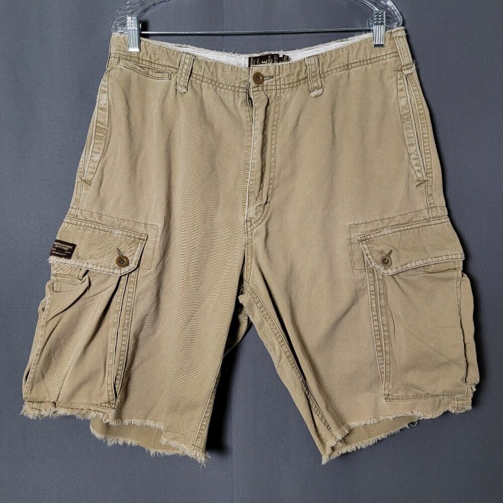 VTG American Eagle Mens Tan Y2K Distressed Baggy Skater Military Cargo Shorts 33